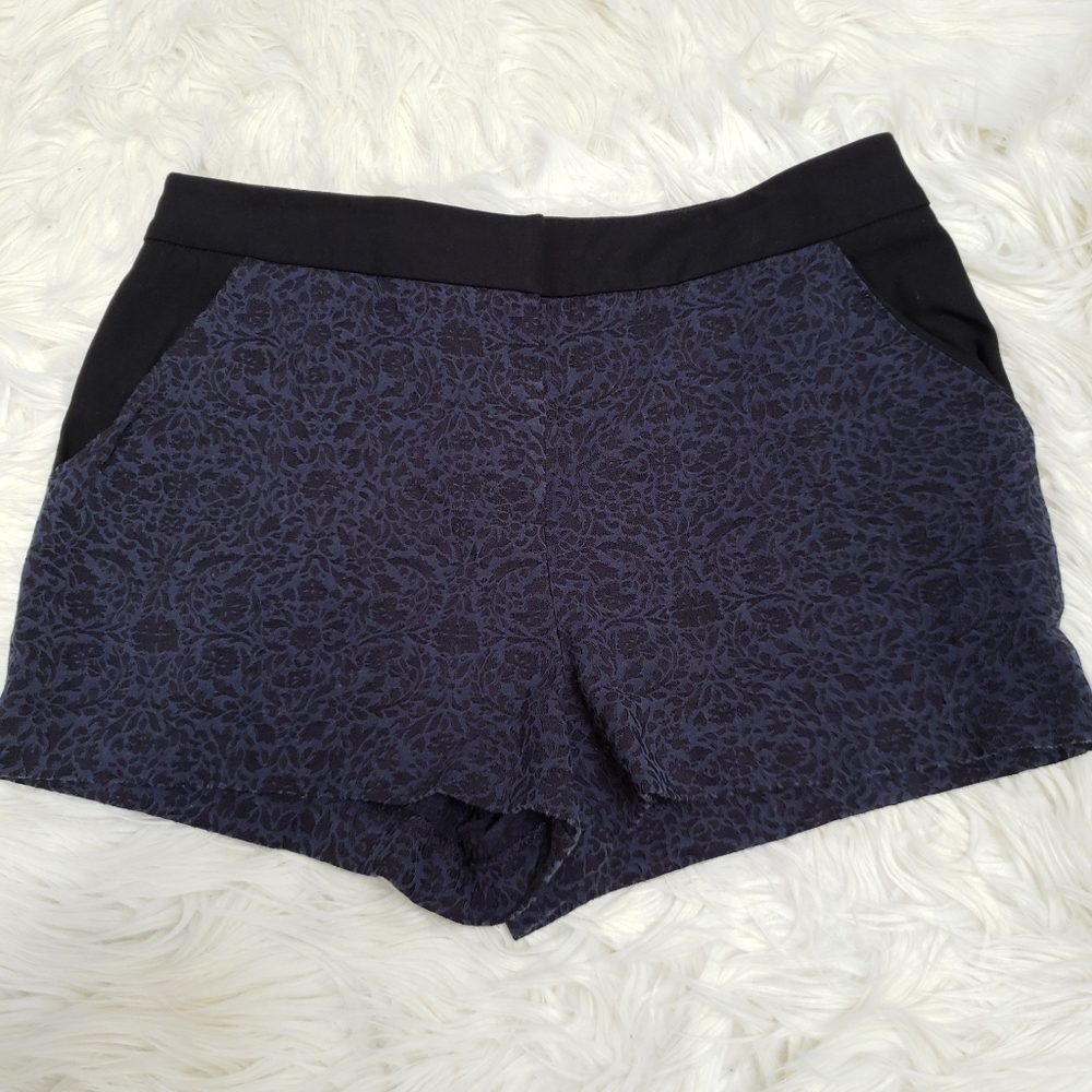 🆕️3/$50🍂Ever New Jacquard Shorts
